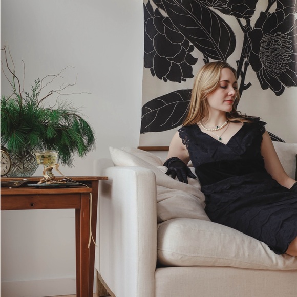 Armani Collezioni Black Tier Lace Midi Party Dress - Picture 13 of 15